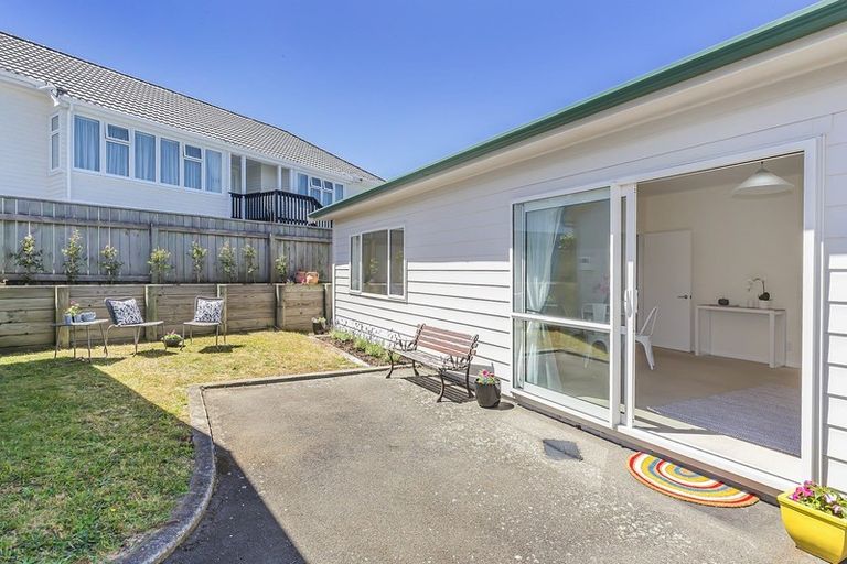 Photo of property in 92a Calabar Road, Miramar, Wellington, 6022