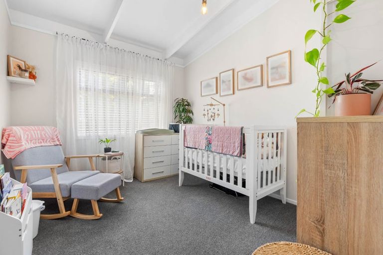 Photo of property in 2/324 Beach Road, Onerahi, Whangarei, 0110