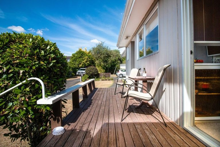 Photo of property in 13 Angela Place, Kinloch, Taupo, 3377