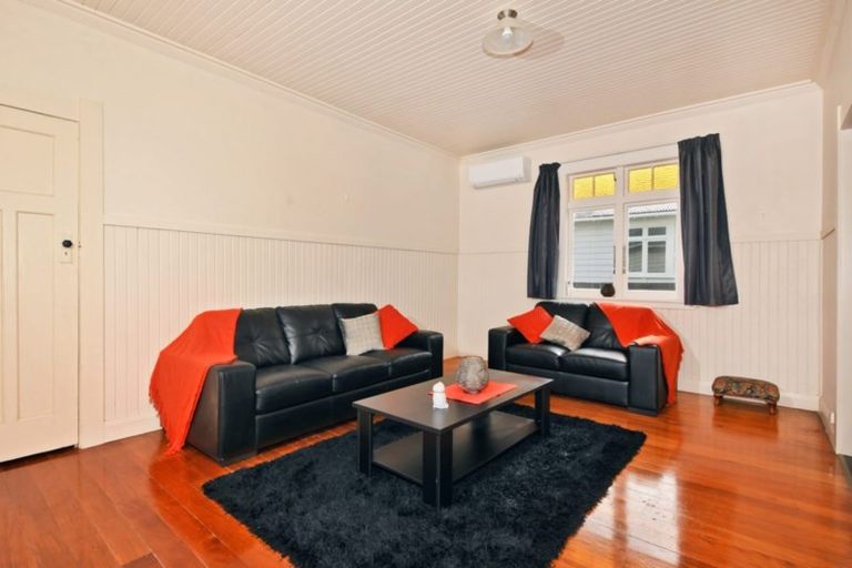 Photo of property in 32 King Street, Hikurangi, 0114