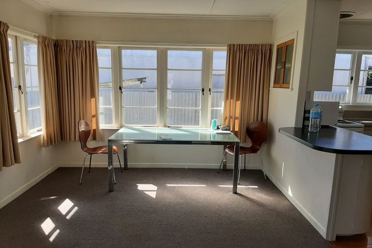 Photo of property in 1011a Duke Street, Mahora, Hastings, 4120