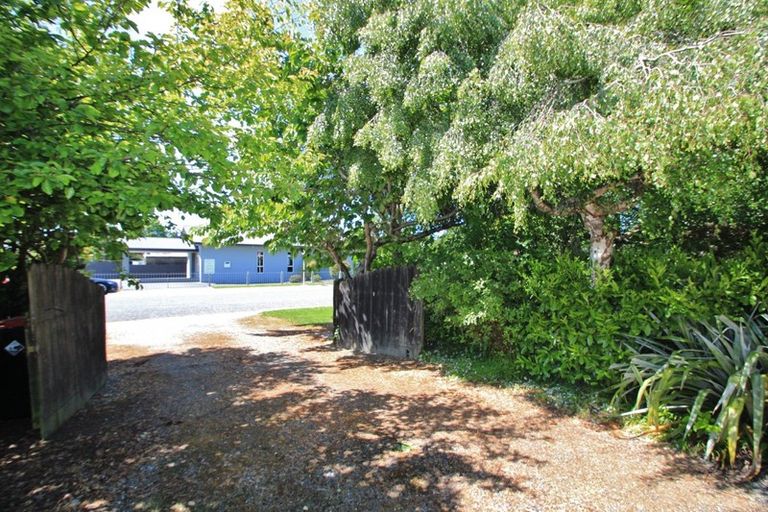 Photo of property in 25 Railway Esplanade, East Gore, Gore, 9710