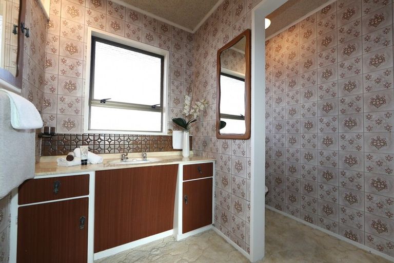 Photo of property in 414 Southland Place, Raureka, Hastings, 4120