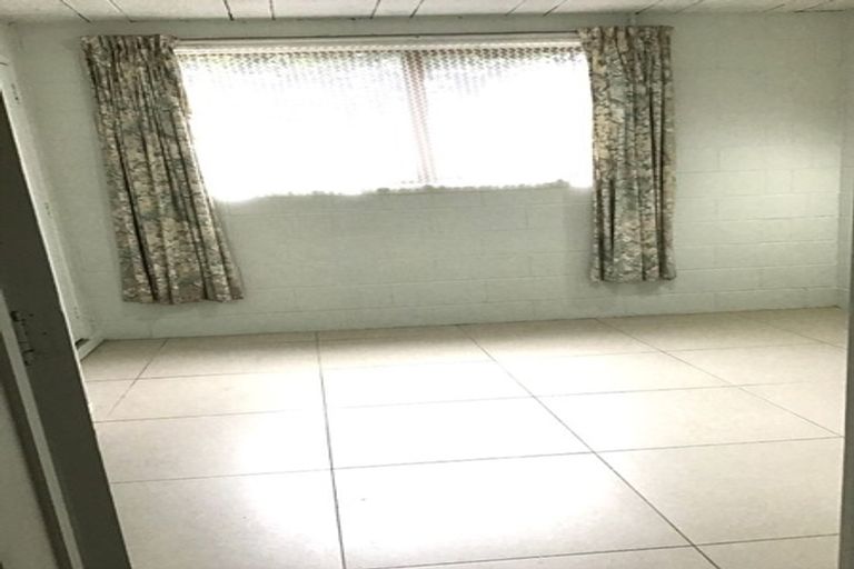 Photo of property in 154 Ti Rakau Drive, Pakuranga, Auckland, 2010