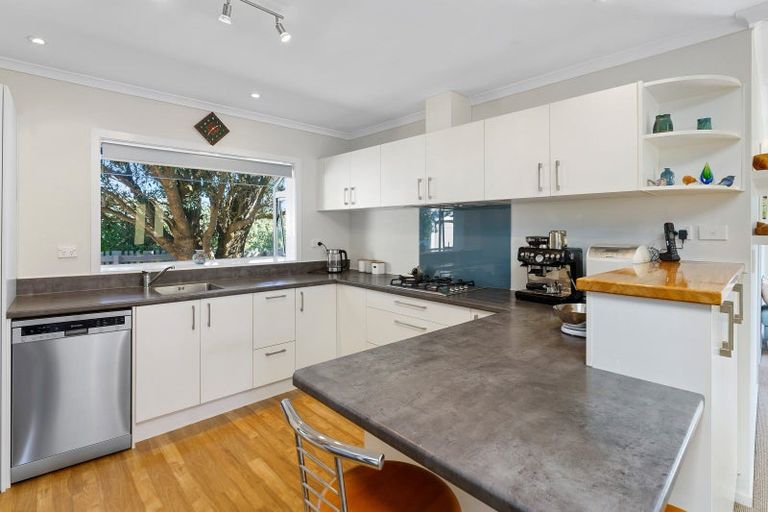 Photo of property in 50 Moana Street, Otaki Beach, Otaki, 5512