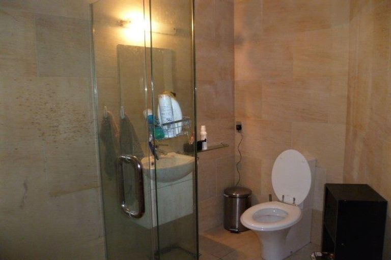 Photo of property in 12 Aspen Grove, Fernhill, Queenstown, 9300