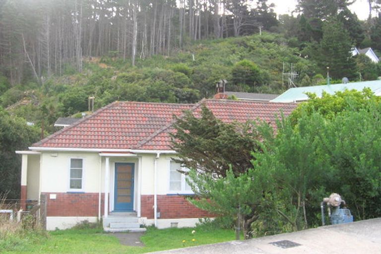 Photo of property in 23-25 Sunshine Avenue, Karori, Wellington, 6012