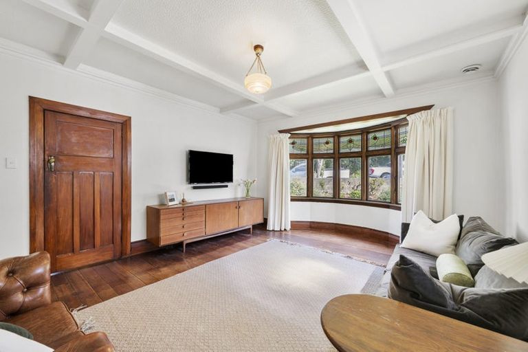 Photo of property in 171 Derwent Street, Island Bay, Wellington, 6023