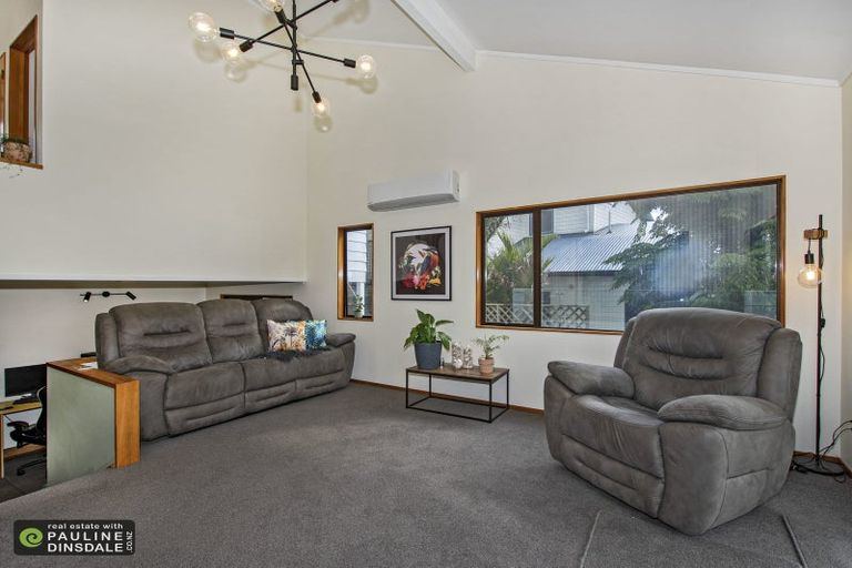 Photo of property in 43 Ngahere Drive, Horahora, Whangarei, 0110