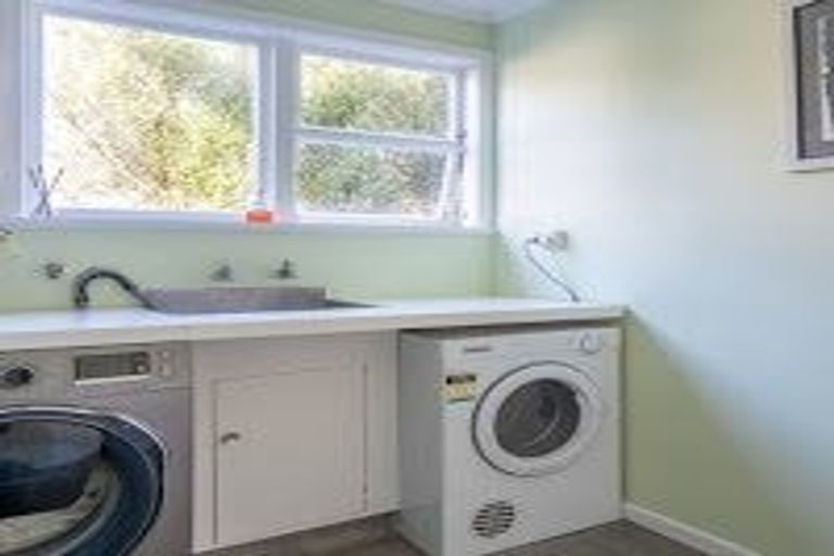 Photo of property in 31 Te Manuao Road, Otaki, 5512