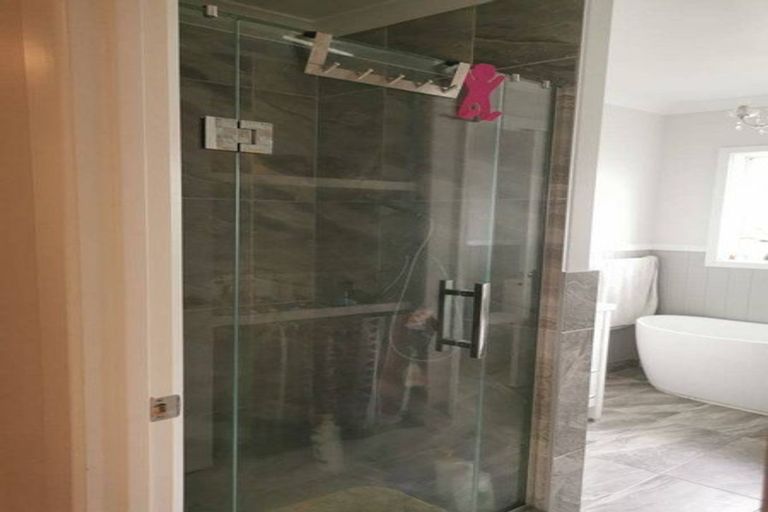 Photo of property in 15 Derwent Place, Flagstaff, Hamilton, 3210