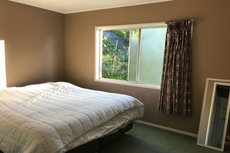 Photo of property in 27 Taurus Crescent, Beach Haven, Auckland, 0626