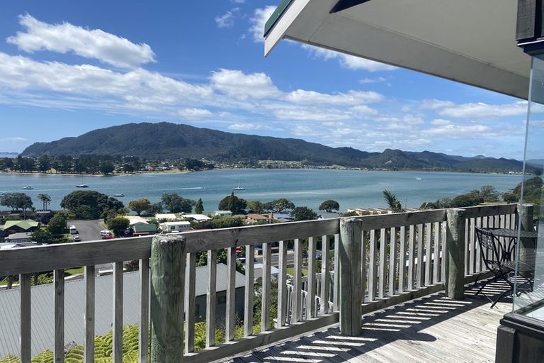 Photo of property in 23 Pine Grove, Tairua, 3508