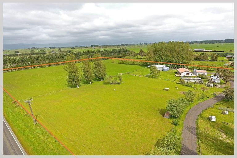 Photo of property in 296 Motuiti Road, Foxton, 4891