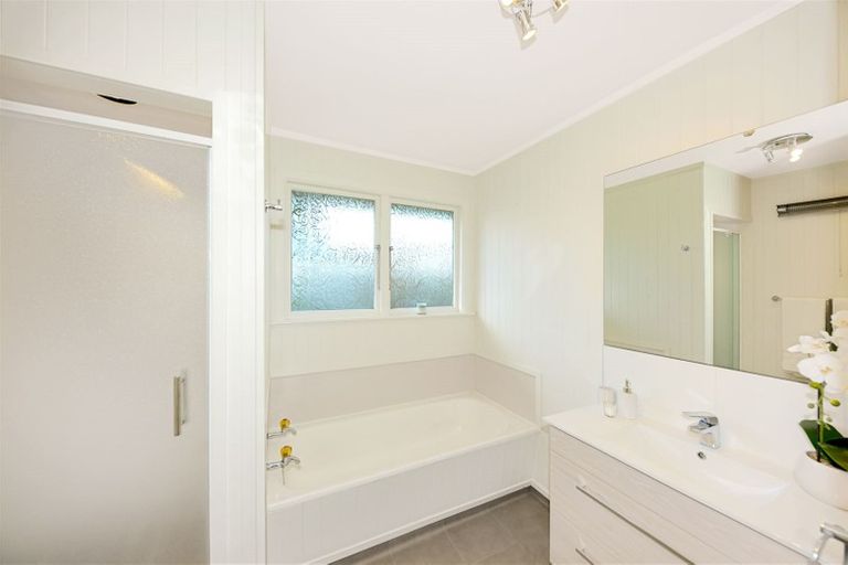 Photo of property in 5 Kiltie Street, Upper Riccarton, Christchurch, 8041
