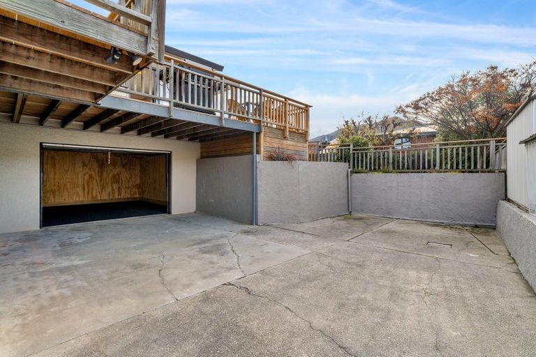 Photo of property in 32 Hood Crescent, Arrowtown, 9302