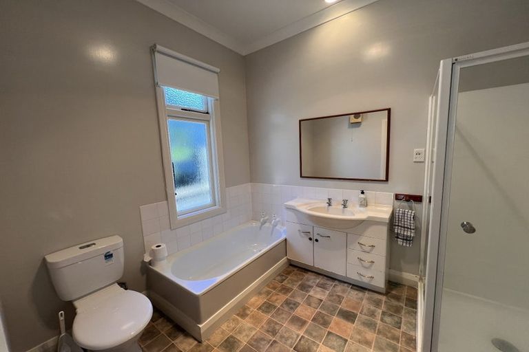 Photo of property in 33 Prestwick Street, Maori Hill, Dunedin, 9010