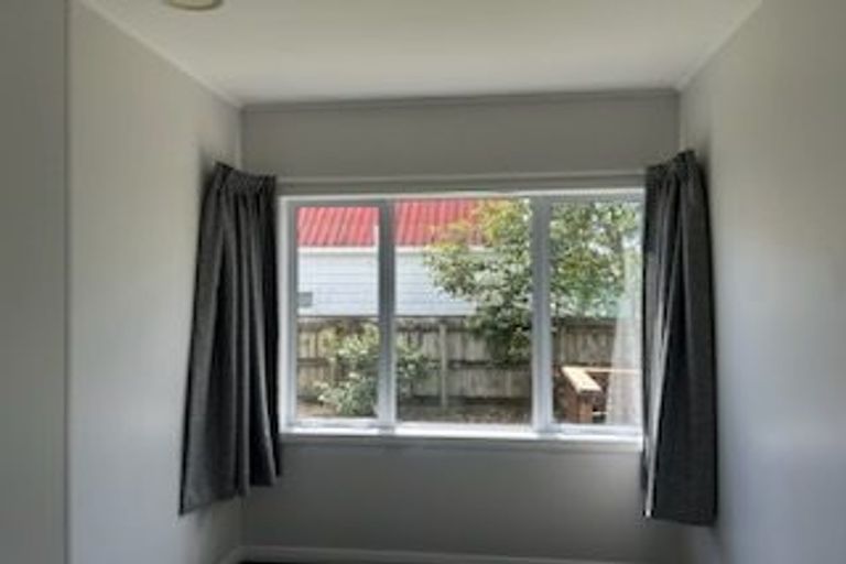 Photo of property in 7 Montgomery Street, Levin, 5510