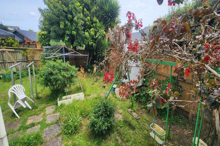 Photo of property in 7/320 Pakuranga Road, Pakuranga Heights, Auckland, 2010