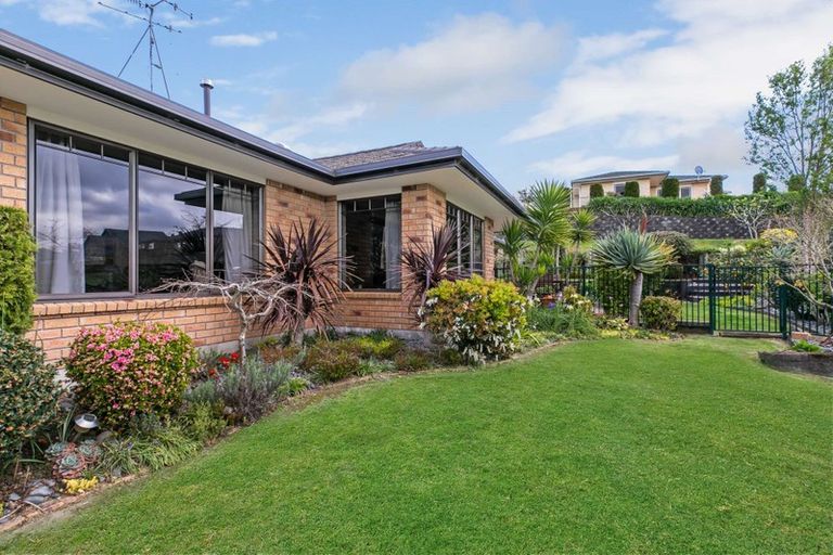 Photo of property in 6 Uretara Drive, Katikati, 3129