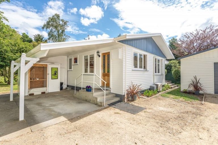 Photo of property in 37a Stewart Street, Aramoho, Whanganui, 4500