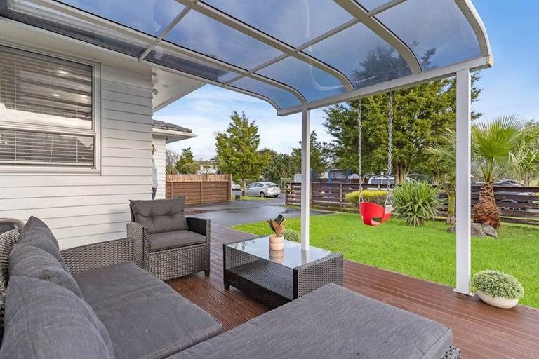 Photo of property in 22 Tabitha Crescent, Henderson, Auckland, 0612