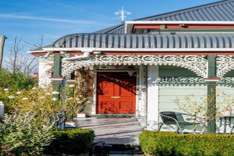 Photo of property in 143 Kenmure Road, Kenmure, Dunedin, 9011