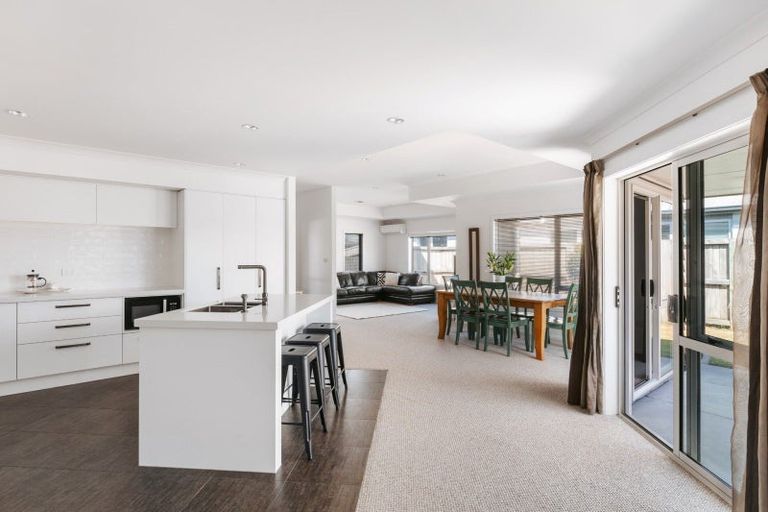 Photo of property in 47 Nautilus Drive, Papamoa Beach, Papamoa, 3118