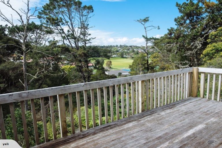 Photo of property in 2/44 Noeleen Street, Glenfield, Auckland, 0629