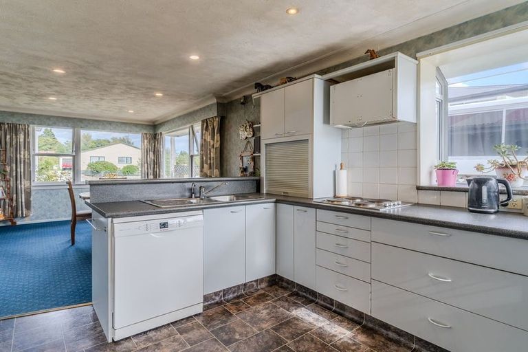 Photo of property in 70 Tiverton Street, Palmerston, 9430