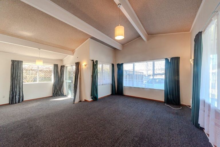 Photo of property in 59 Palmer Crescent, Silverstream, Upper Hutt, 5019