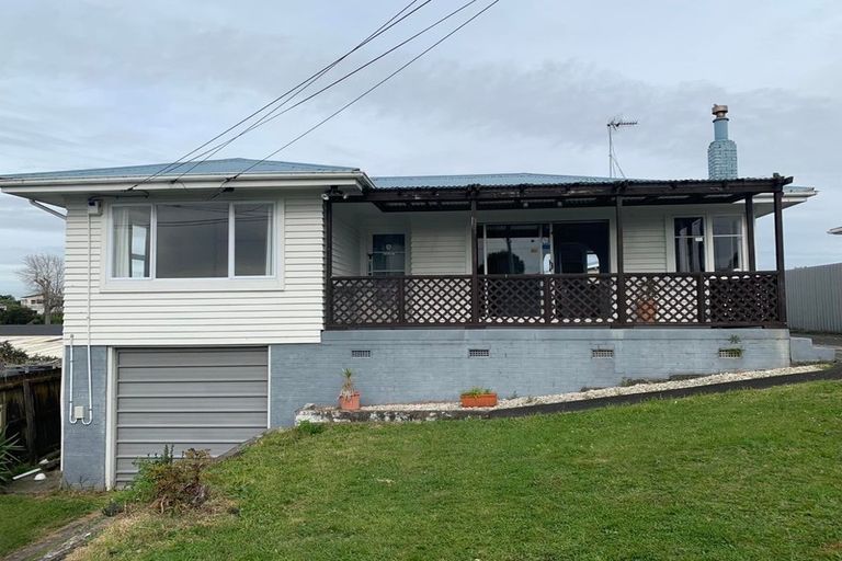 Photo of property in 49 Beaumonts Way, Manurewa, Auckland, 2102