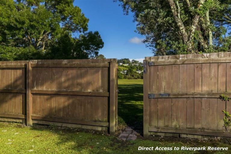 Photo of property in 84 Universal Drive, Henderson, Auckland, 0610