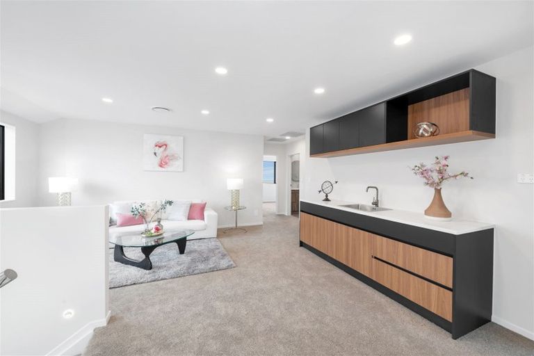 Photo of property in 8 Tiro Street, Flat Bush, Auckland, 2019