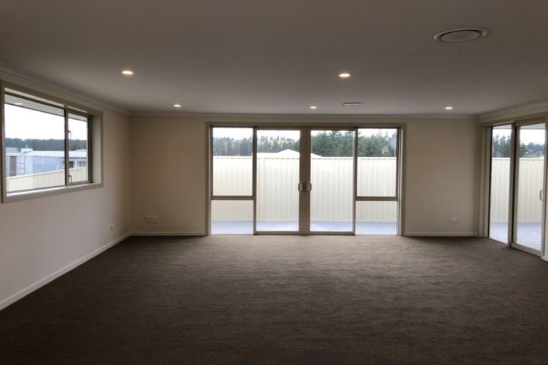 Photo of property in 5 Kinnaird Close, Alexandra, 9320