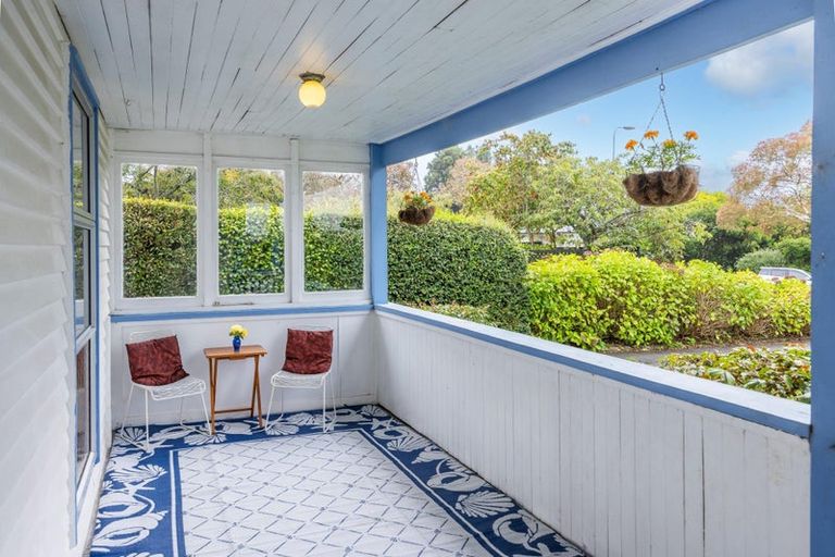 Photo of property in 21 Ridout Street, Maeroa, Hamilton, 3200