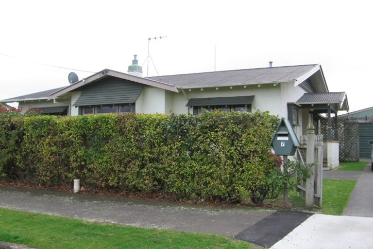 Photo of property in 7 Titoki Street, Palmerston North, 4414