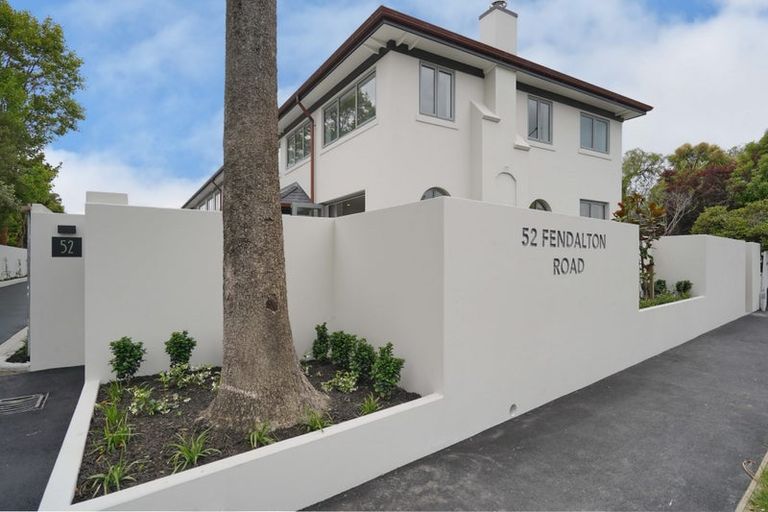 Photo of property in 6/52 Fendalton Road, Fendalton, Christchurch, 8014