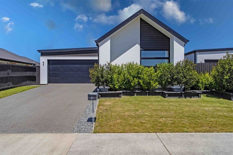 Photo of property in 41 Sutherland Drive, Kaiapoi, 7630