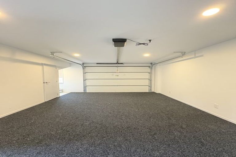 Photo of property in 14c Elcoat Avenue, Te Atatu South, Auckland, 0610