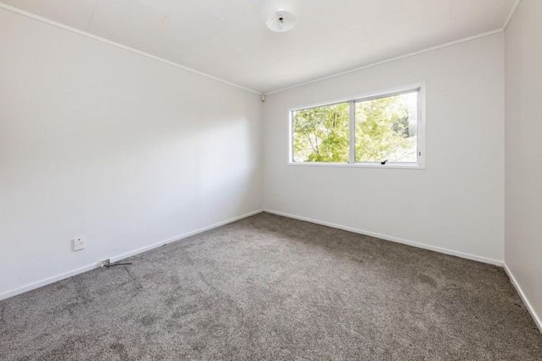 Photo of property in 3 Bundena Place, Clendon Park, Auckland, 2103