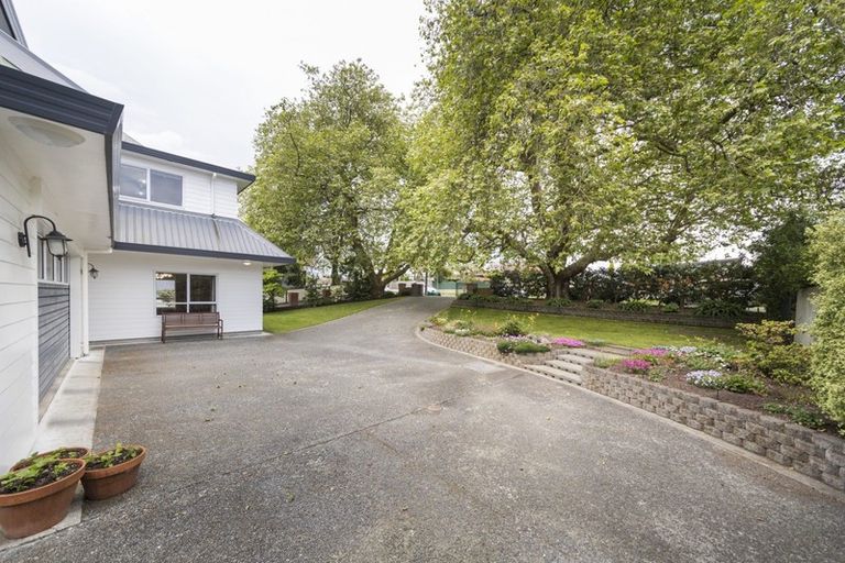 Photo of property in 53 Long Melford Road, Awapuni, Palmerston North, 4412