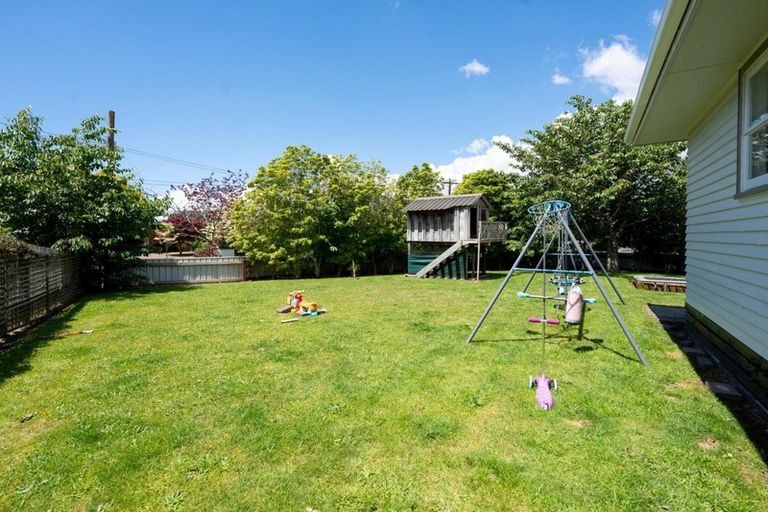 Photo of property in 1 Fenruss Street, Fairy Springs, Rotorua, 3015