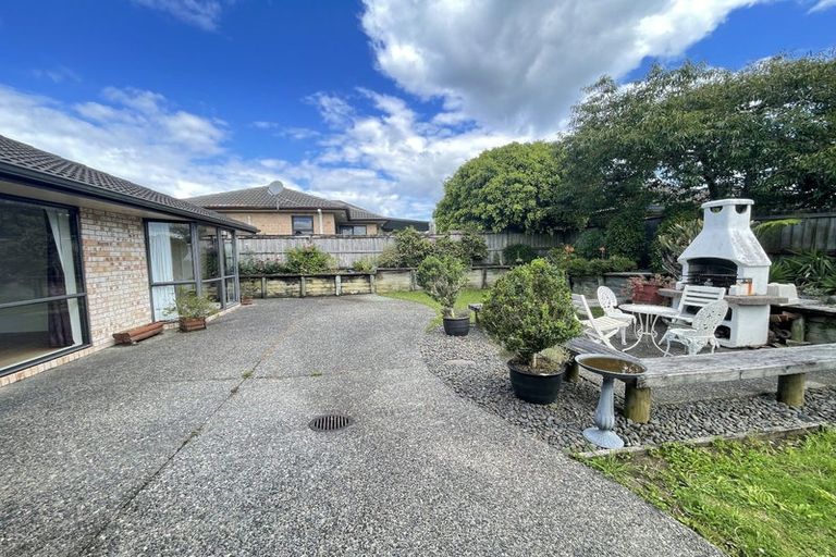 Photo of property in 26 Brittany Drive, Henderson, Auckland, 0612