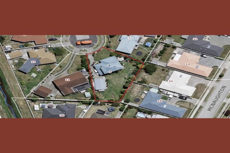 Photo of property in 9 Bennett Place, Onekawa, Napier, 4110