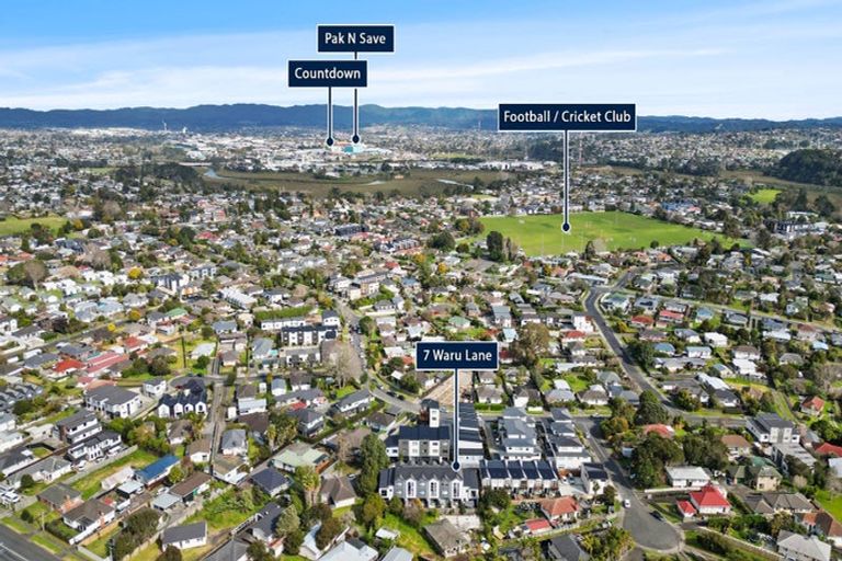 Photo of property in 7 Waru Lane, Te Atatu Peninsula, Auckland, 0610