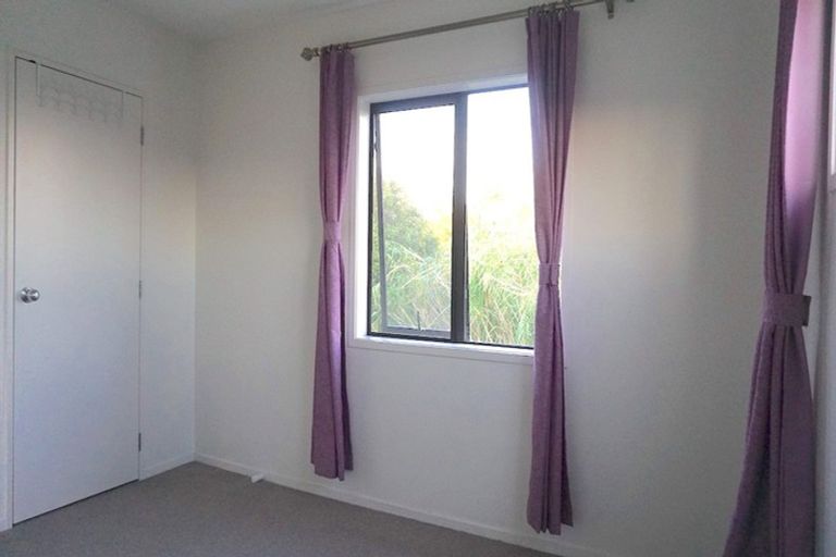Photo of property in 16/36 West Coast Road, Glen Eden, Auckland, 0602