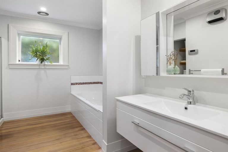 Photo of property in 4 Coughtrey Street, Saint Clair, Dunedin, 9012