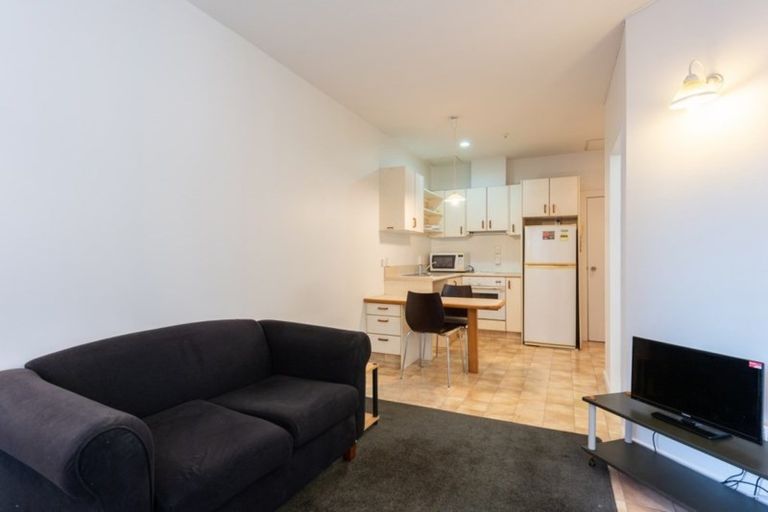 Photo of property in Terrace Tower Apartments, 1c/126 The Terrace, Wellington Central, Wellington, 6011