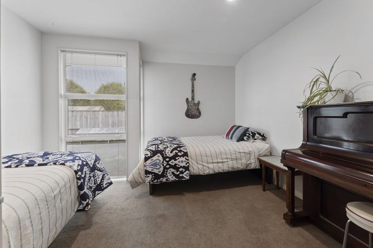 Photo of property in 11 Church Street, Oxford, 7430